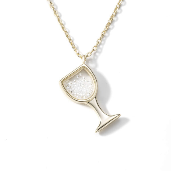 chaine pendentif coupe de pierres