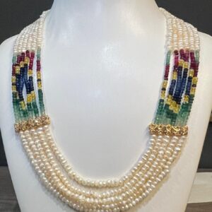 collier de perles et de quartz strawberry