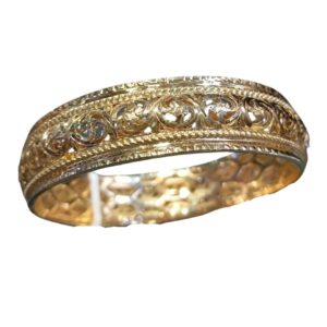 bracelet traditionnel en or